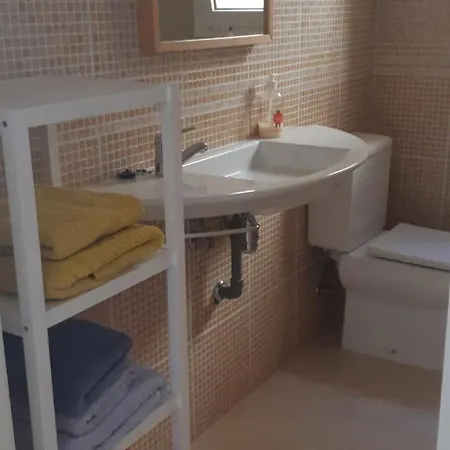 145 Playa Esmeralda, 1-7 * Dénia